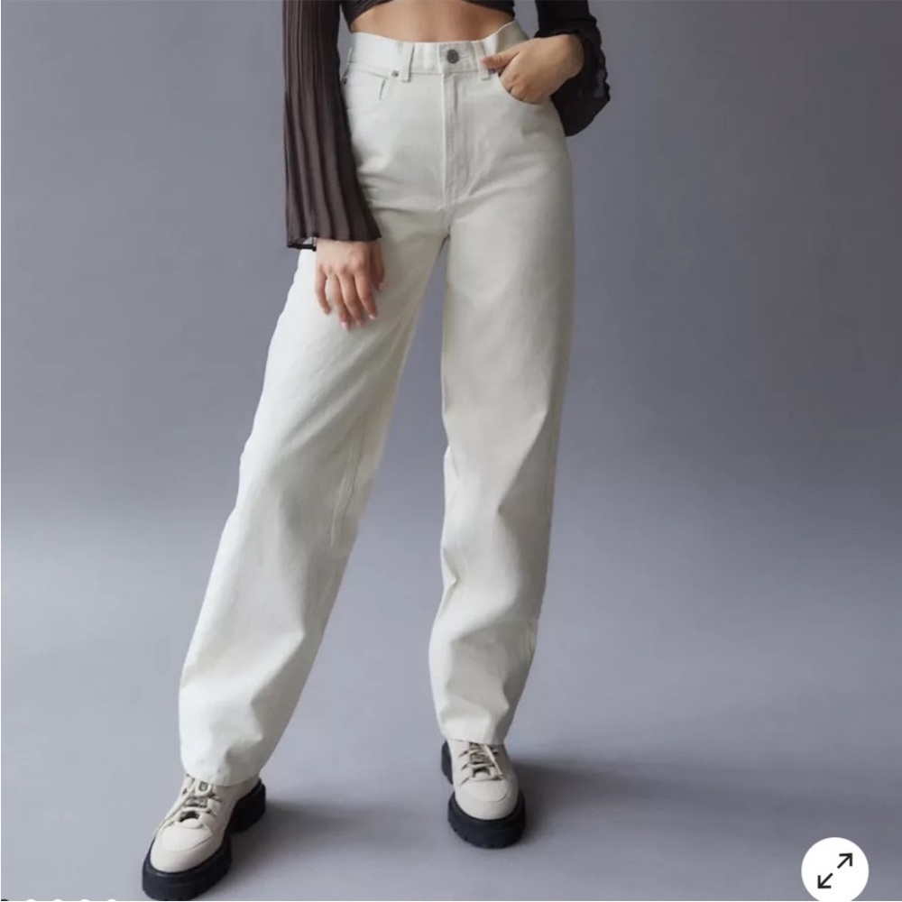 BDG urban outfitters high rise baggy beige jeans